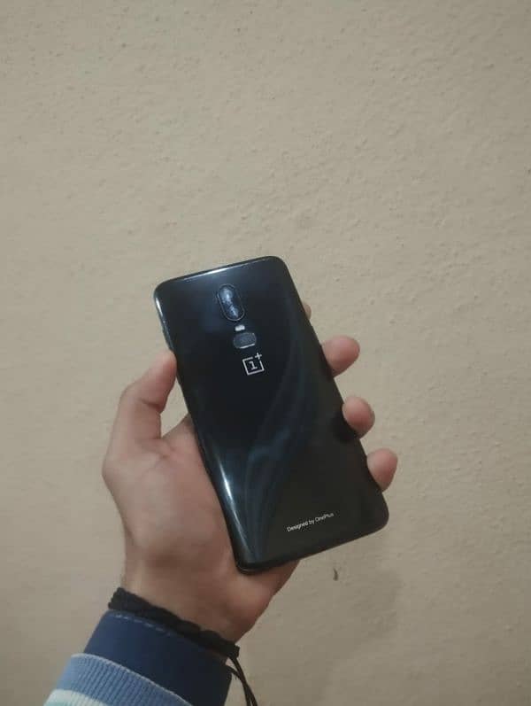 One Plus 6 in 10/10 condition 0