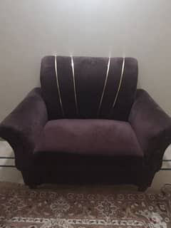 5 seater Velvet sofa set in Excellent condition