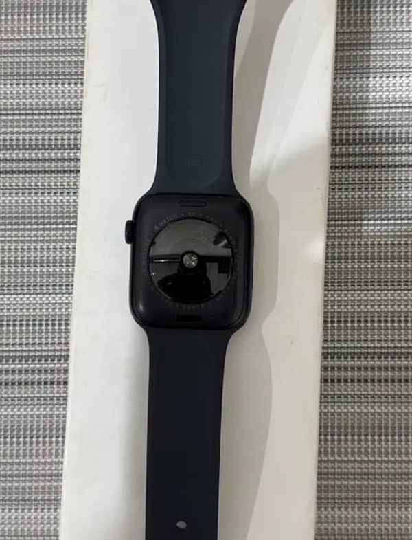 SE 2nd Gen Watch apple 2