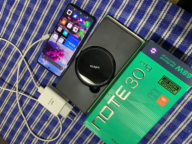 Infinix Note 30 Pro 1