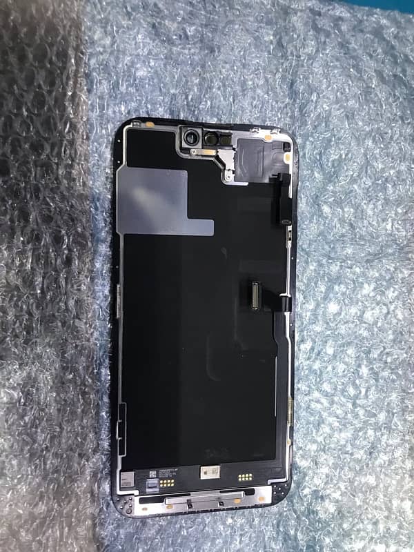 iphone 14 pull out lcd 2