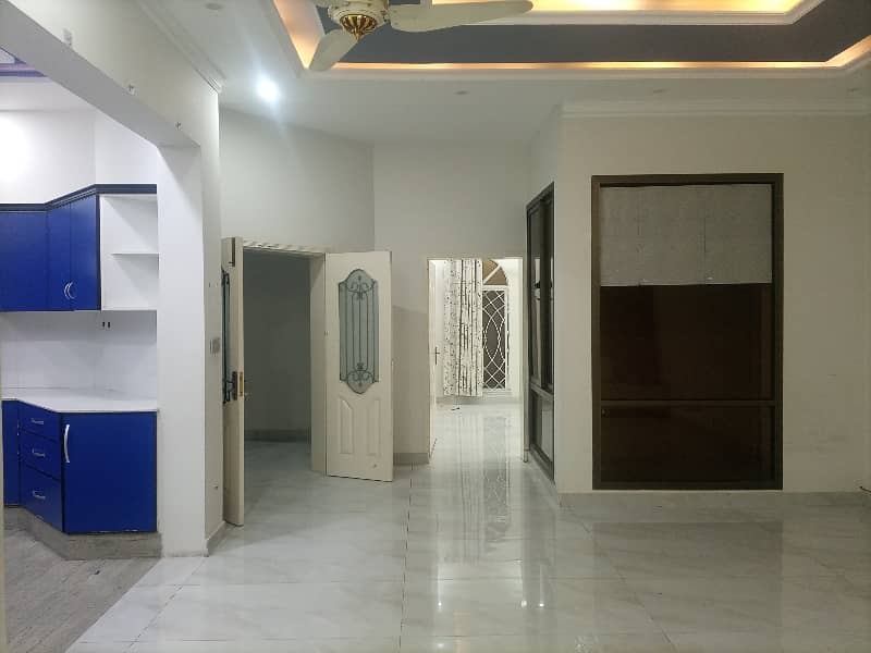 10 Marla Lock Option For Rent Available In Bahria Town 12