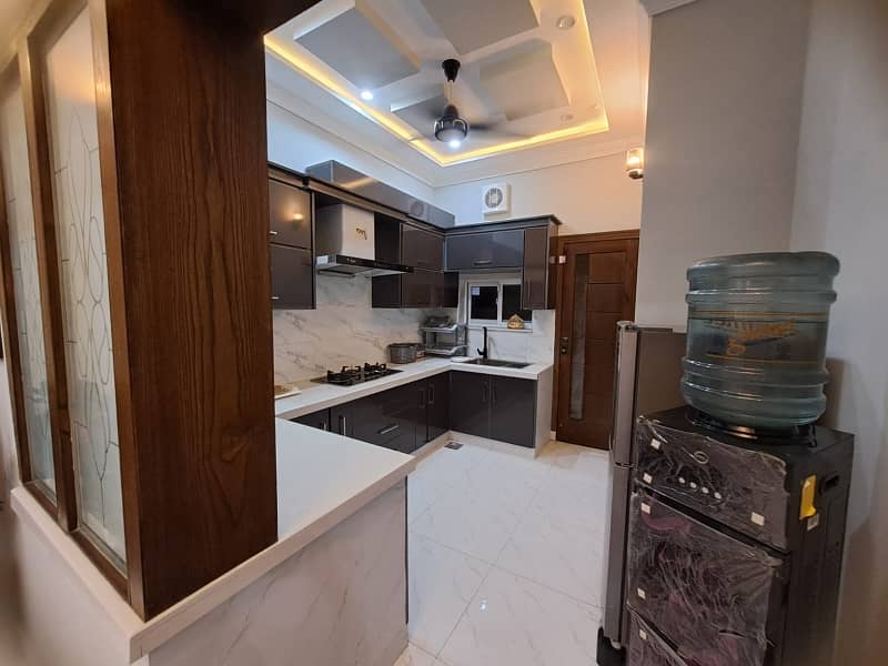 Vip 5 Marla Luxury Furnished Lower Portion For Rent In Bahria Town Lahore 8