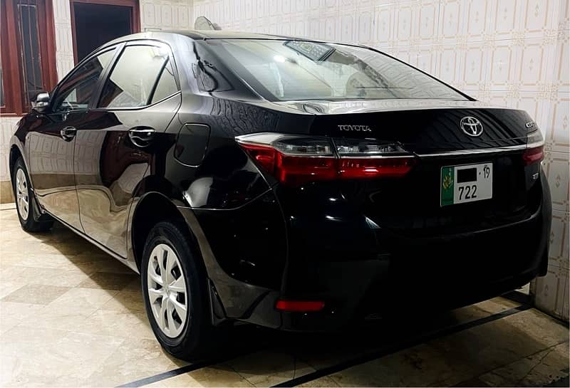 Toyota Corolla GLI 2019 TOTAL GENUINE 1