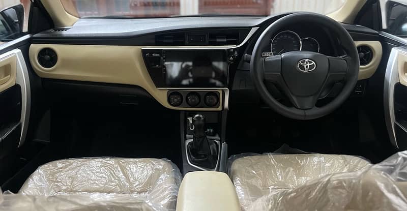 Toyota Corolla GLI 2019 TOTAL GENUINE 8