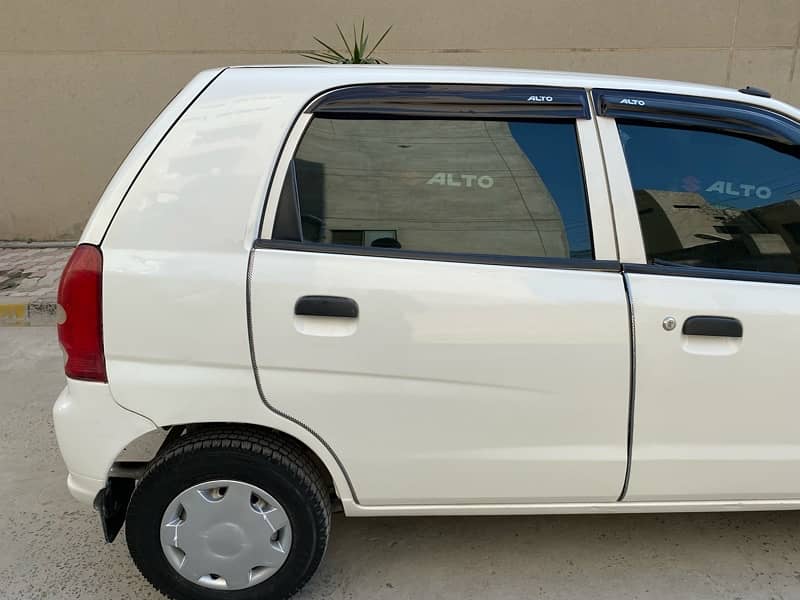 Suzuki Alto 2012 3