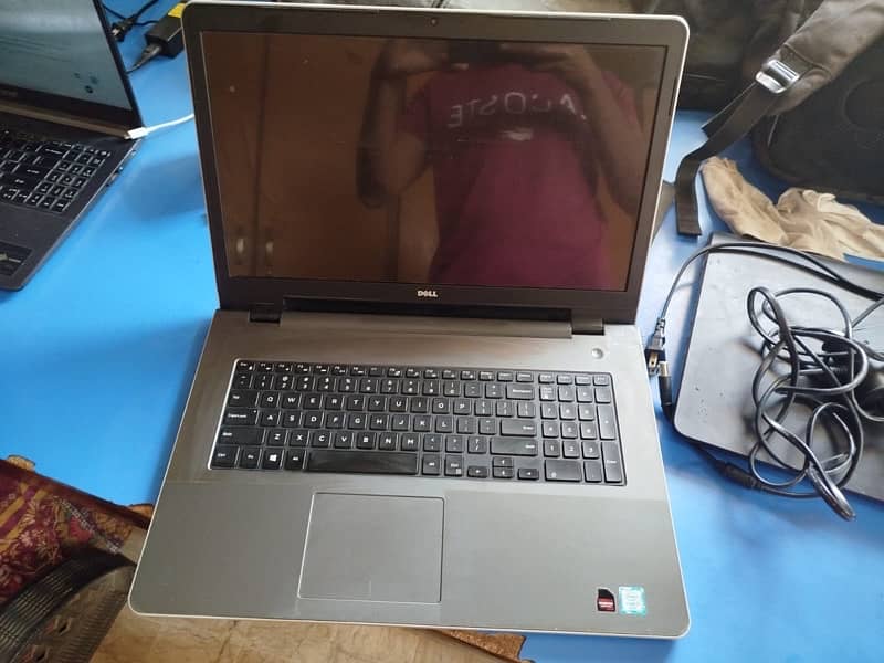 Dell inspiron 5559 4