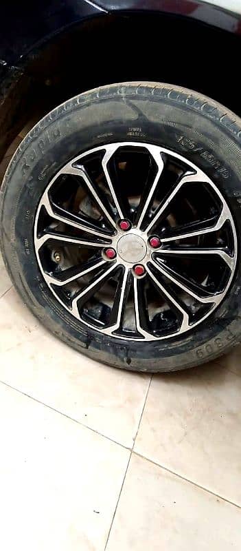 SLIGHTLY USED 15 inch rims for sell VERY BEAUTIFUL 03142596871 1