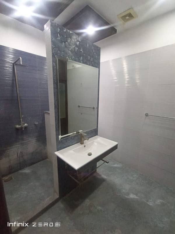 ONE KANAL HOUSE FOR RENT 36