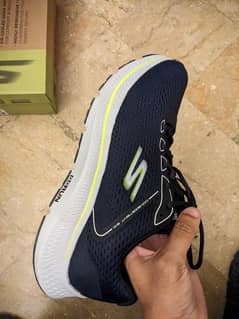 Brand New Skechers (42-43 size EU)