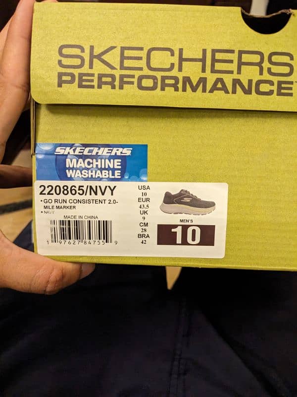 Brand New Skechers (42-43 size EU) 3