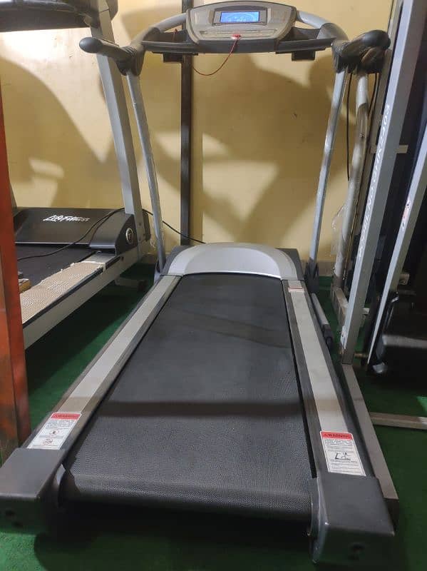 TREADMILL 1