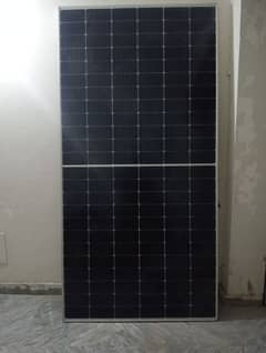 Longi solar panal 550w only one plate