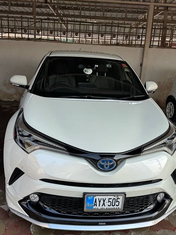 Toyota C-HR 2018 2023 import 0