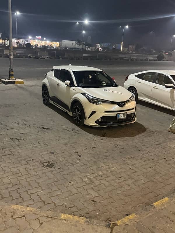 Toyota C-HR 2018 2023 import 3