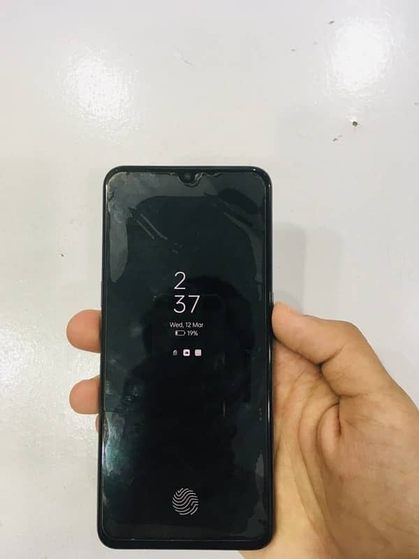 Oppo F17 8/128 3