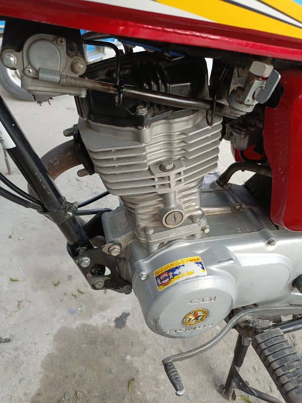 Honda 125 8