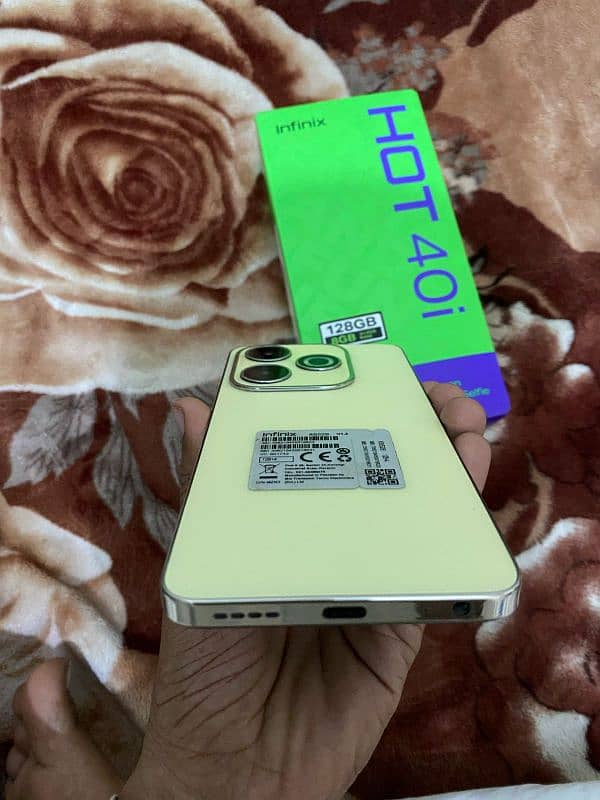 Infinix Hot 40i 6