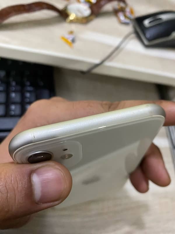 Iphone 11 128GB 10/10 Non PTA 1