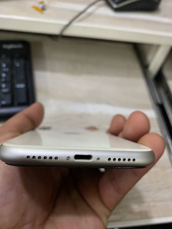 Iphone 11 128GB 10/10 Non PTA 7