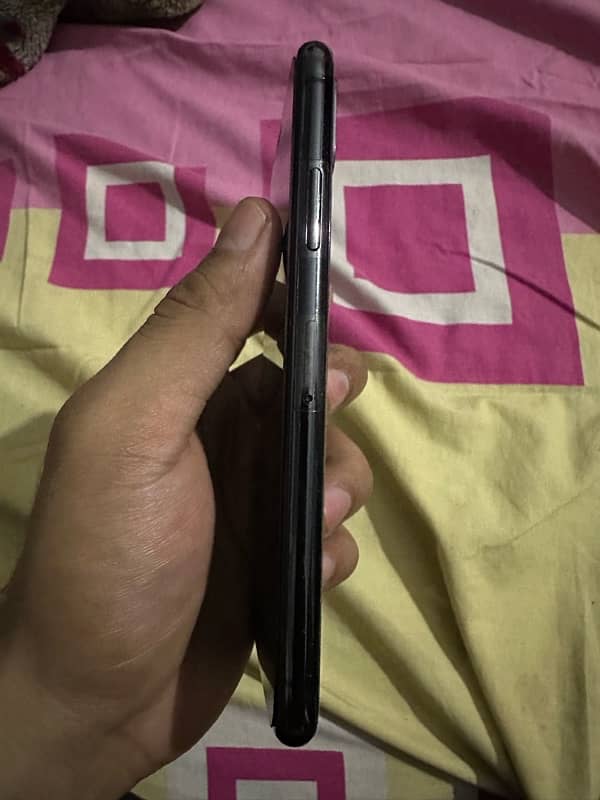 i phone x pta aproved 64 Gb 10/10 condition 2