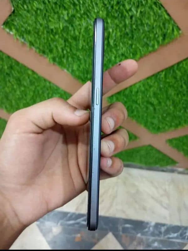 OPPO F17 8+128 3