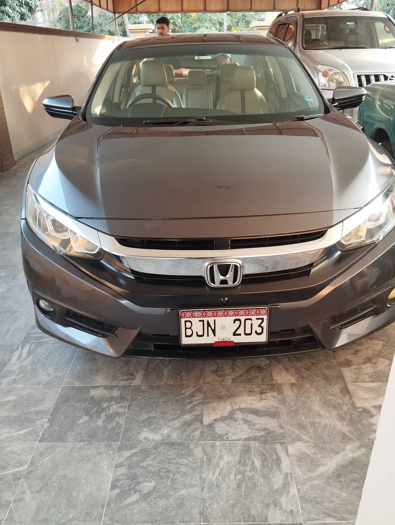 Honda Civic Oriel 2017 0