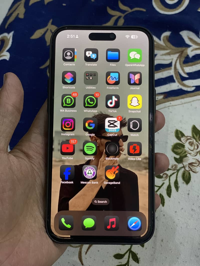 Apple iPhone 15 Pro Max 0