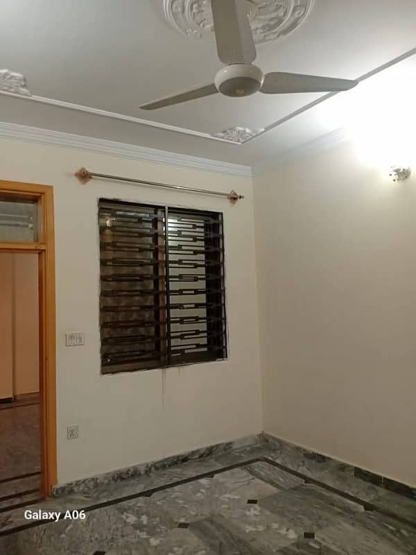 2nd floor for rent 8