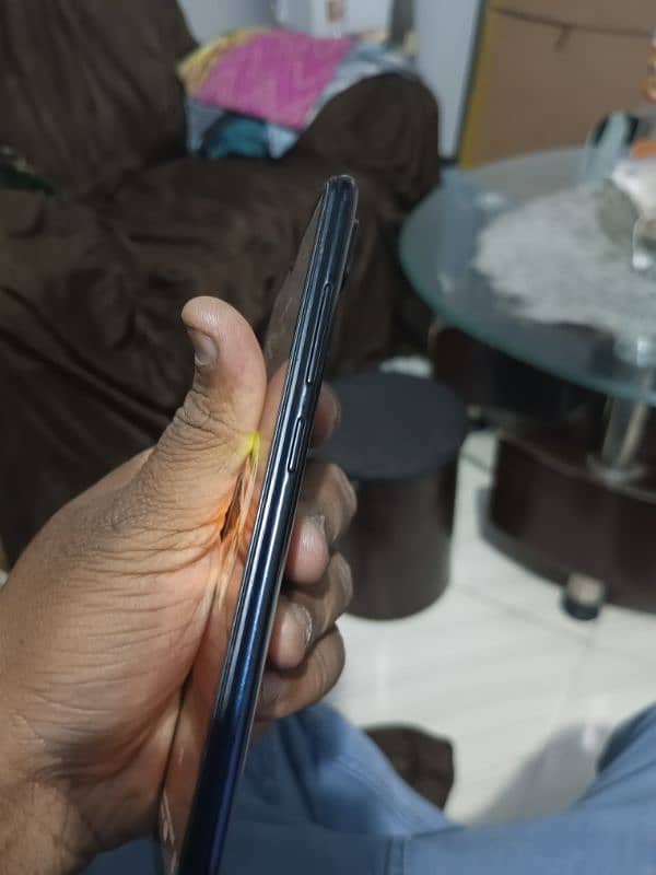 vivo y93 3gb 32gb officel PTA aproved 3