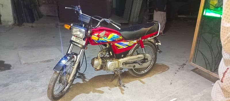 HONDA CD 70 6