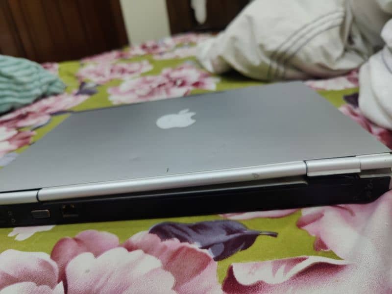 HP Core i5 laptop 4