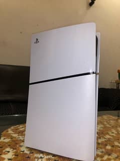 Playstation 5 slim Uk edition