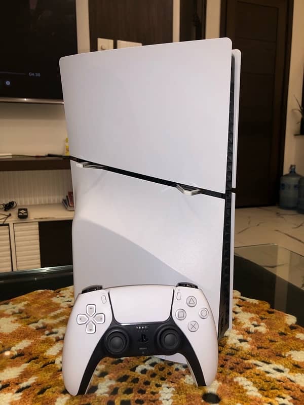 Playstation 5 slim Uk edition 1