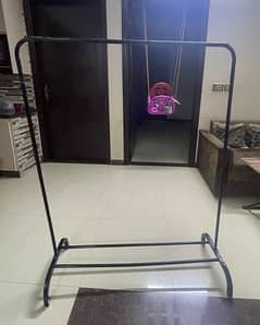 clothes hanging stand