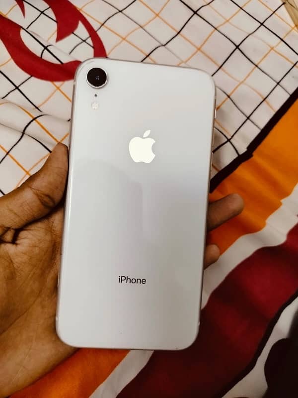 iPhone XR 64 gb non jv 4