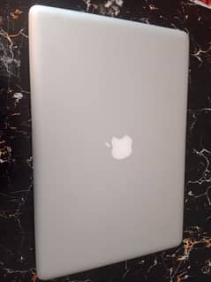 apple MacBook pro core i7