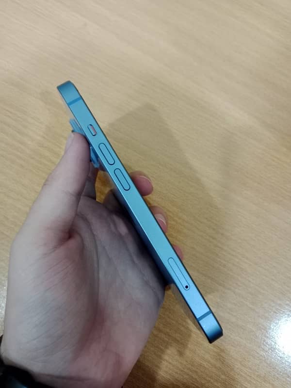 iPhone 14 non active 128gb  *zong sim working* 2