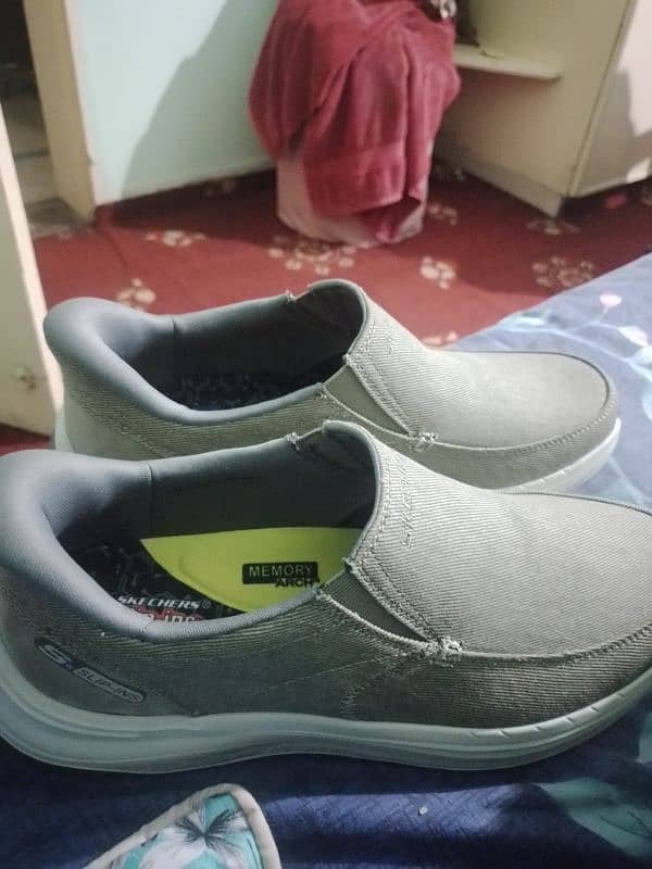 Sketchers original shoes 9no 1