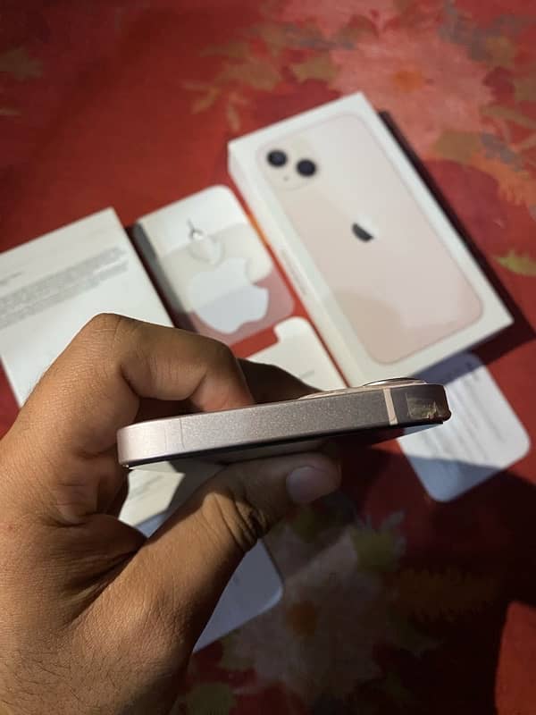 iphone 13 512gb almost brand new condition 4