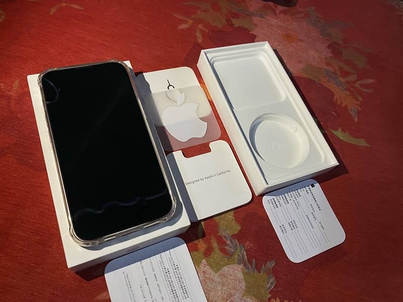 iphone 13 512gb almost brand new condition 6