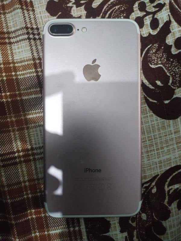 Iphone 7plus Pta approved 32 4