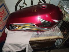 ammm seeling honda 125 fuel tank all accessories just 3 months use