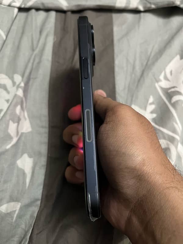 IPhone 15 Pro Max blue titanium 256 GB jv 2