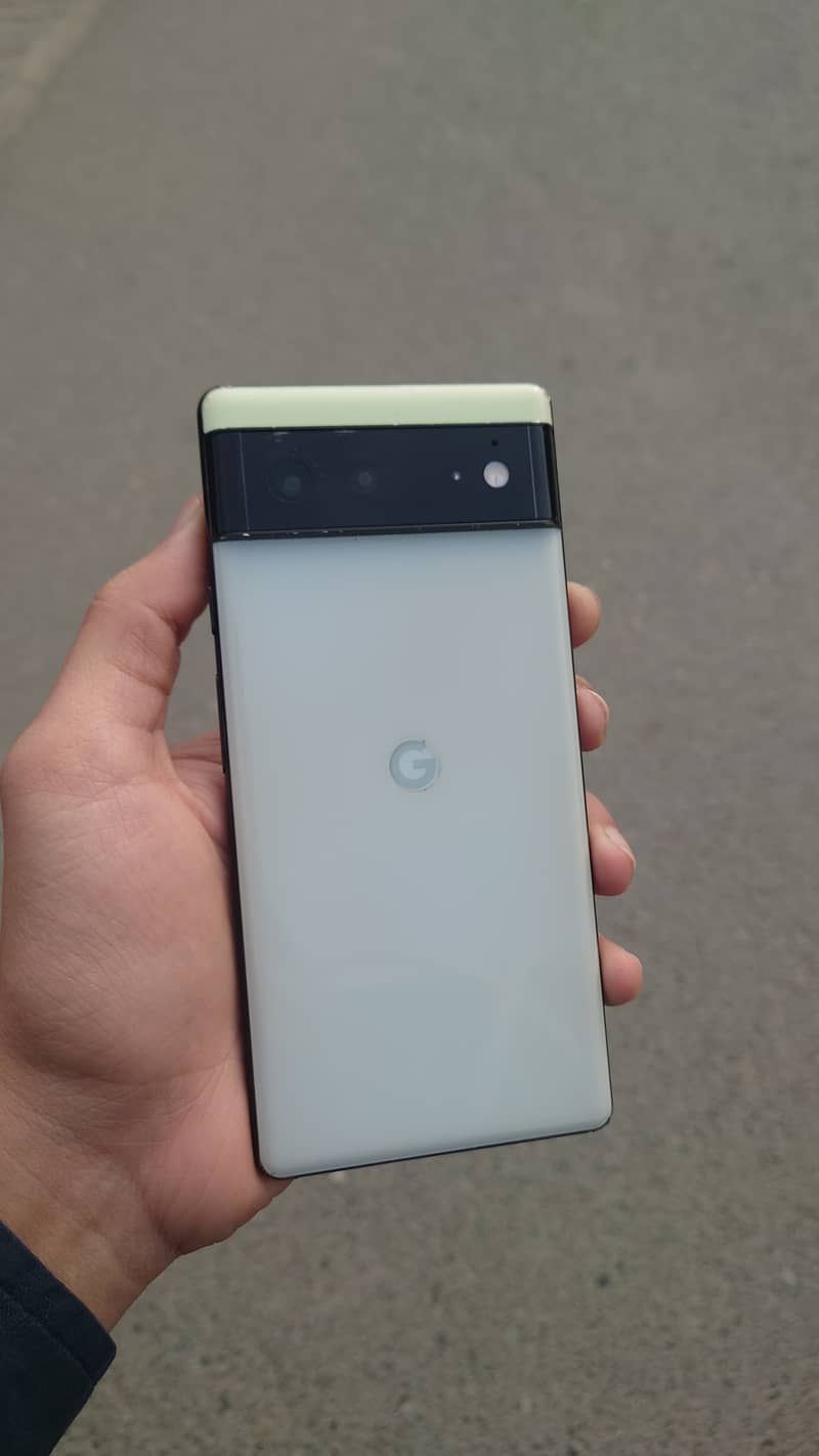 Google Pixel 6 0