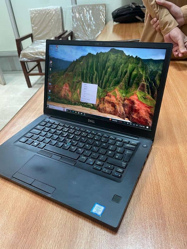 Dell Latitude 7490 i5 8generation -Touch 0