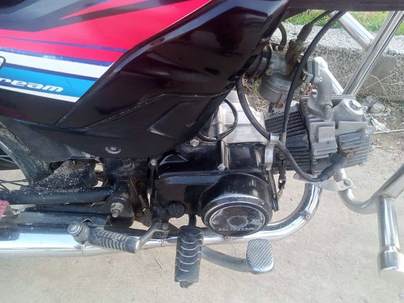 Urgent For sale Honda cd dream 70 cc 7