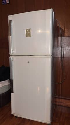 dawlance small size fridge