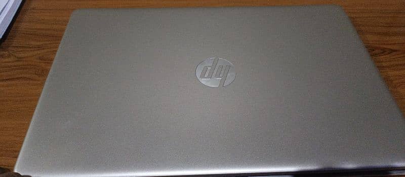 Hp laptop AMD ryzen 3 5300U Radeon Graphics 1