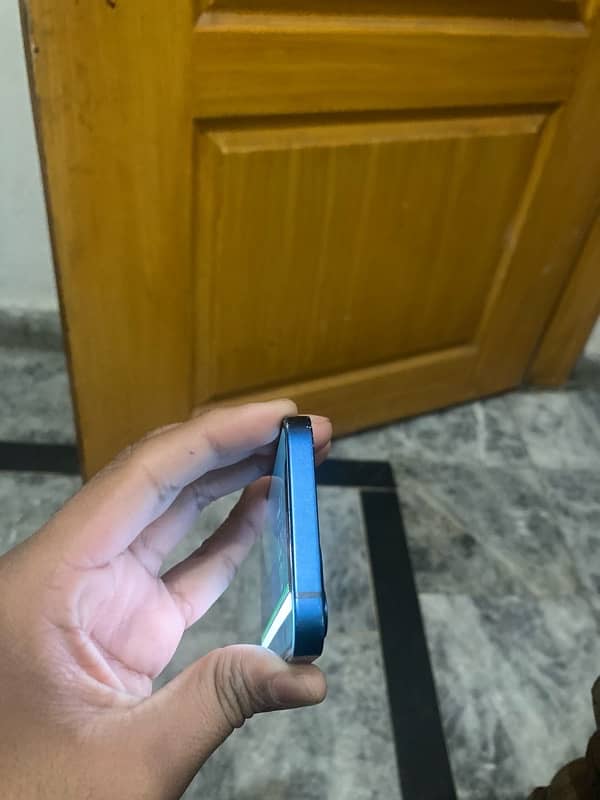 Iphone 12mini JV blue need cash or Exchange 9